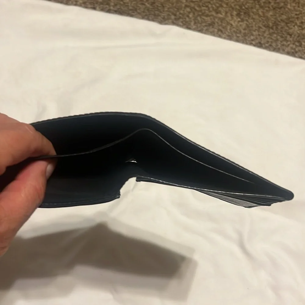 Will mens black leather bi-fold wallet